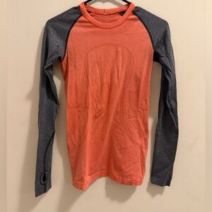 Lululemon long sleeve t-shirt